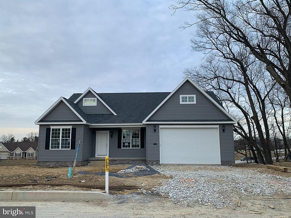 2nd image of 116 Quartz Ridge Rd #32