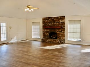 128 Schreiber Dr, Haslet, TX 76052