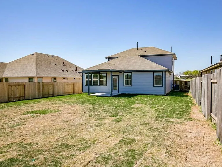 129 Goldfinch Dr — Photo 34