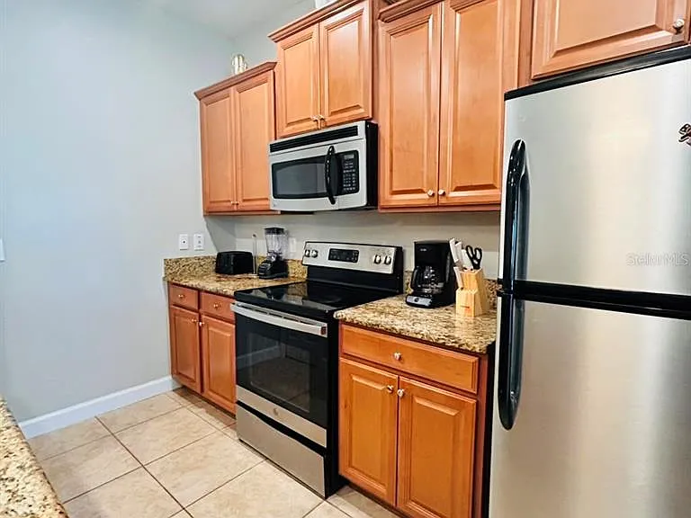 2979 Banana Palm Dr — Photo 15