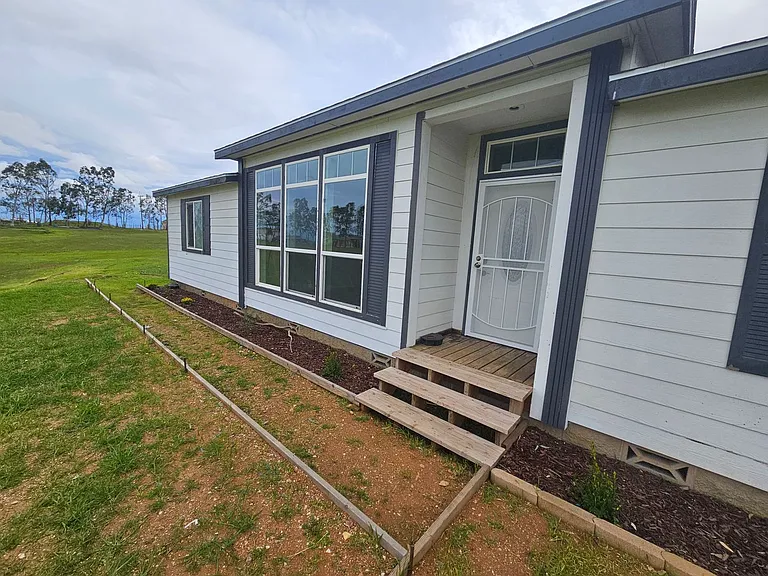 4655 Dawson Rd — Photo 3