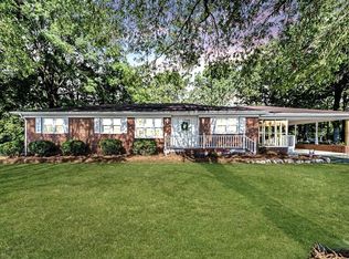 2100 Airport Rd, Siler City, NC 27344