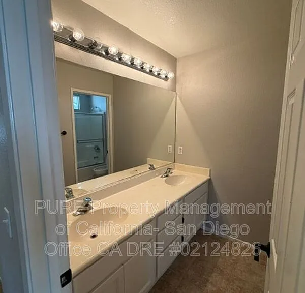 1578 Acacia Cir — Photo 21