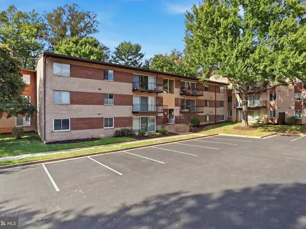 4108 Mangalore Dr APT 302, Annandale, VA 22003