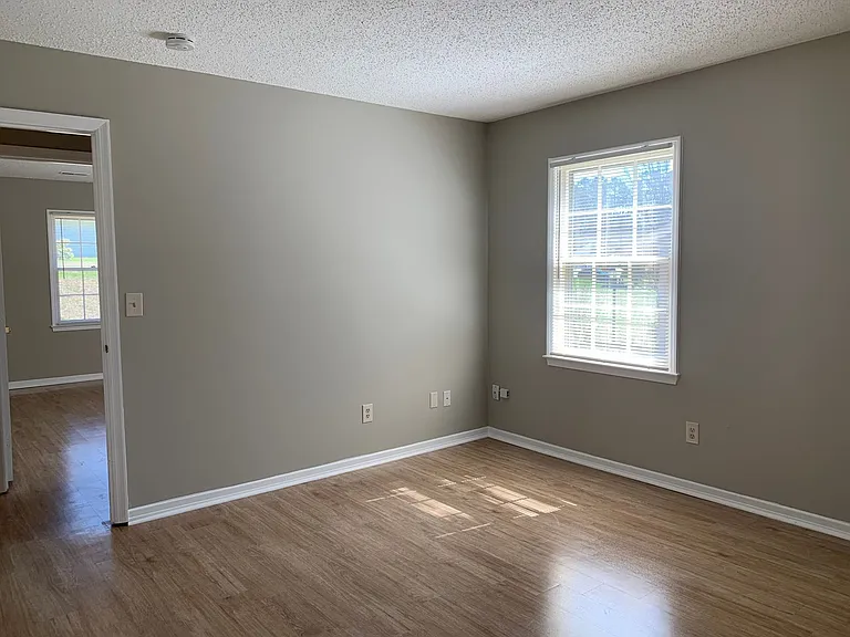 2900 Glen Hollow Rd — Photo 18