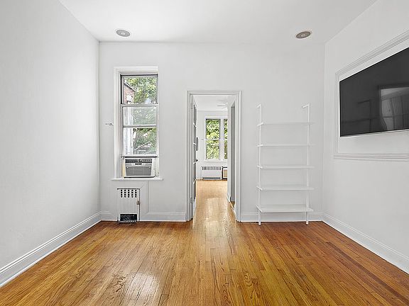 2nd image of 521 E 81st St APT 4C