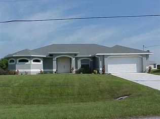 5012 Banning St, Lehigh Acres, FL 33971
