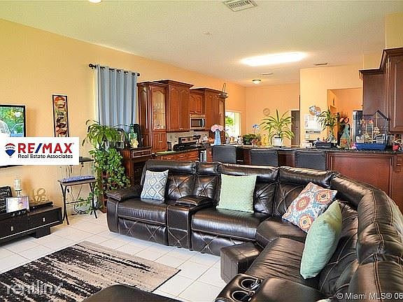 REMAX(1)