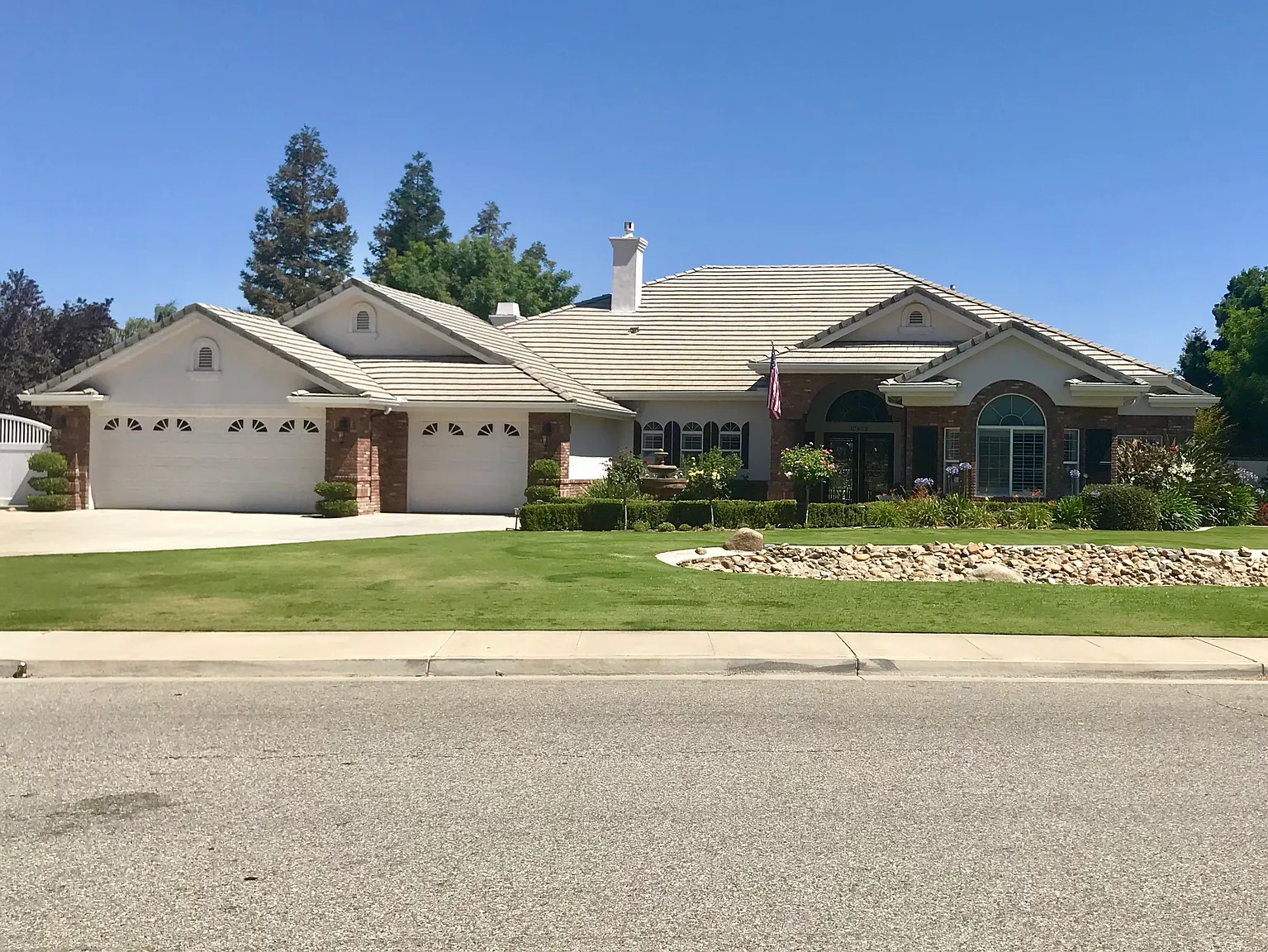 17452 Harvest Grove Ct photo 1