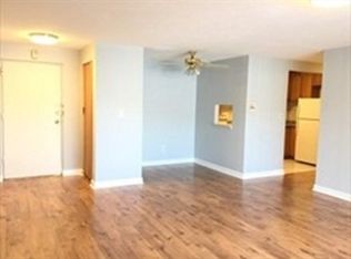 66 Fountain Ln APT 5, Weymouth, MA 02190
