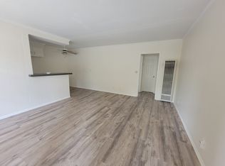 13556 Wyandotte St APT 1, Van Nuys, CA 91405
