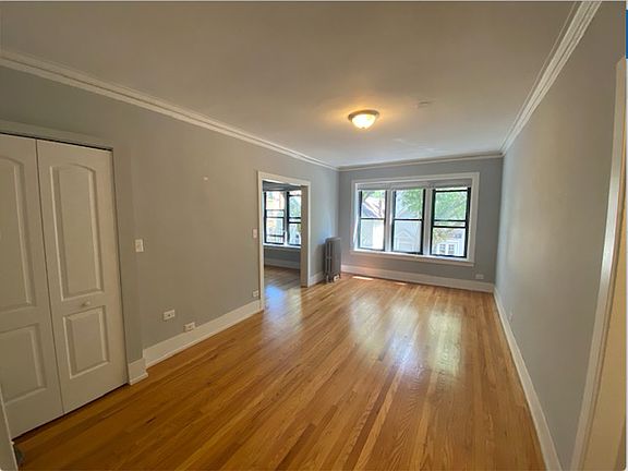 4th image of 1152 W Lill Ave #3