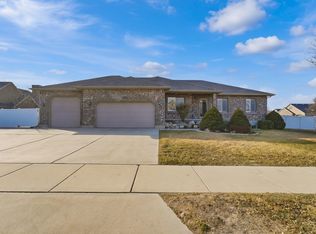 10938 S Lucas Ln W, South Jordan, UT 84095