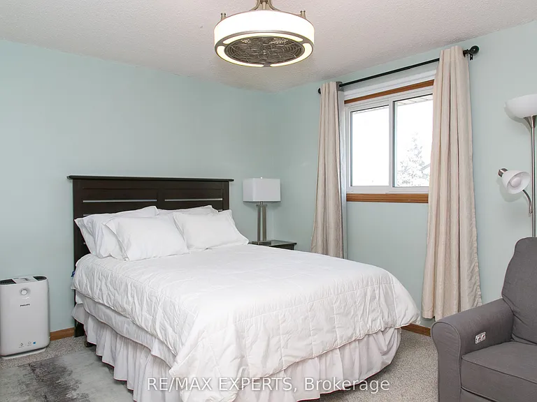 196 Shannon Pl — Photo 13