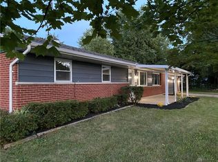 5650 Woodmore Dr, Dayton, OH 45414