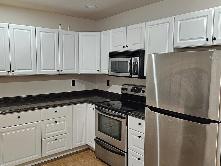 15326 S Silverpoint Cir — Photo 6