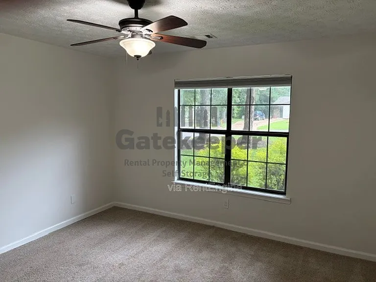 280 Handley Ct — Photo 12