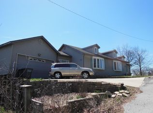 955 Ridgeland Ave, Valparaiso, IN 46385