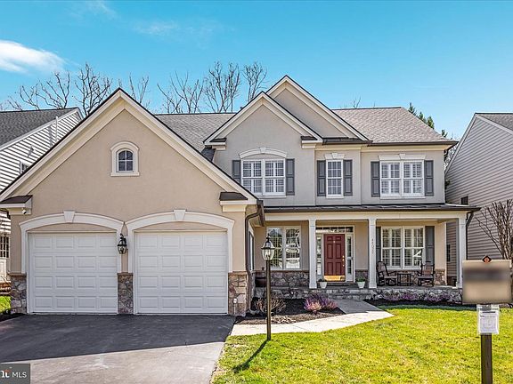 5th image of 44029 Riverpoint Dr