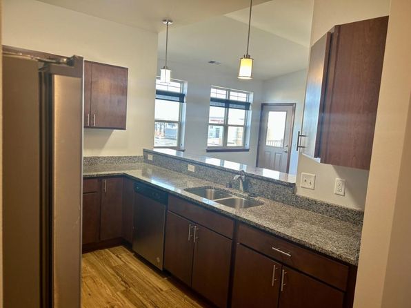 122 Wisconsin St #128