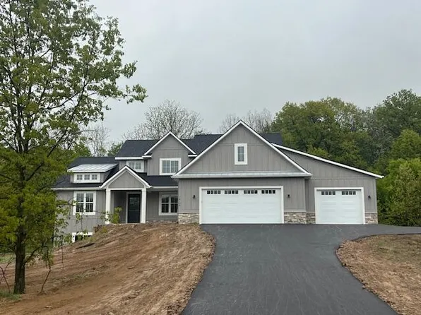 10188 Whitneyville Ave, Alto, MI 49302