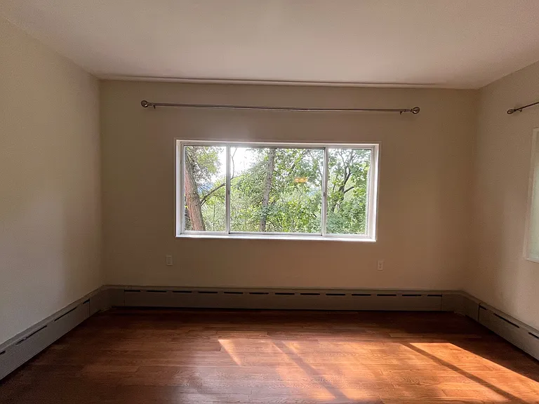 1816 Buena Vista St #1 — Photo 16