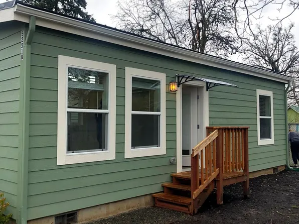 5251B SE Bybee Blvd, Portland, OR 97206