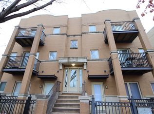 914 S Racine Ave APT 101, Chicago, IL 60607