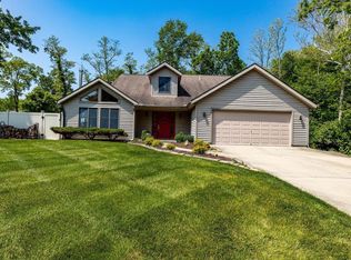 502 White Oak Dr, Oxford, OH 45056