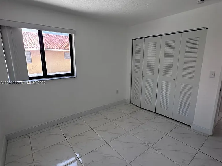 2740 W 61st St #204 — Photo 7