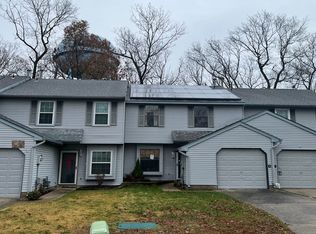 1062 Baywood Dr, Williamstown, NJ 08094