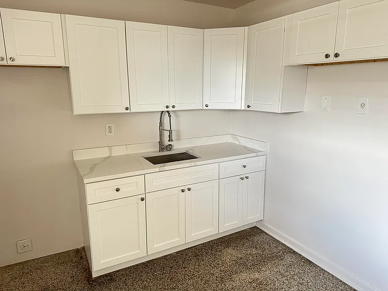 527 Puritan Rd #2 — Photo 3