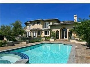 6245 La Pintura Dr, La Jolla, CA 92037