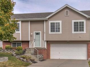 17018 Sahler St, Omaha, NE 68116