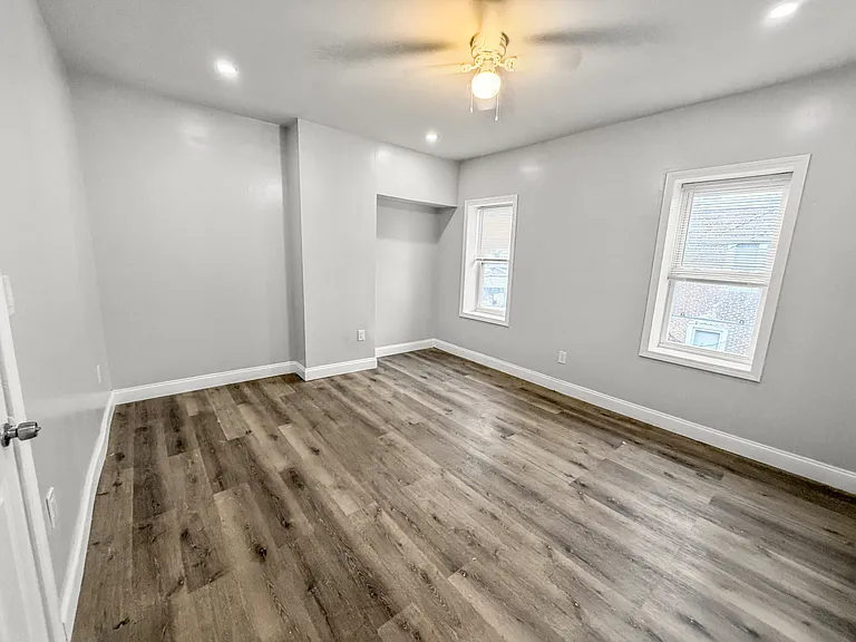 5341 Market St #2 — Photo 10