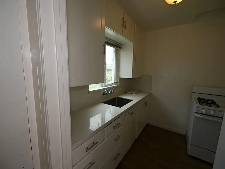 1609 Diamond St #11 — Photo 13