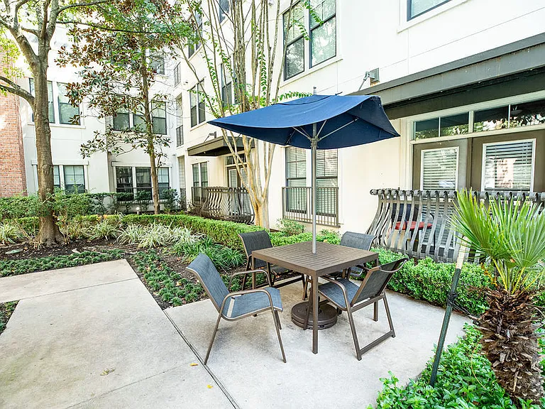 Braeswood Place — Photo 43