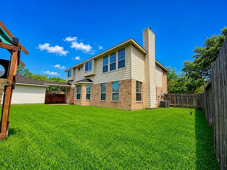 6315 Holly Canyon Ct — Photo 44