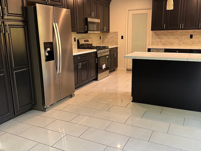 6600 Lasaine Ave — Photo 5