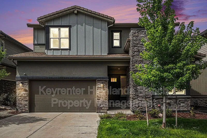 533 Red Thistle Dr