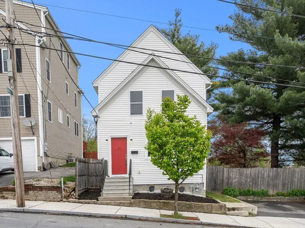27 Ayer St, Haverhill, MA 01832