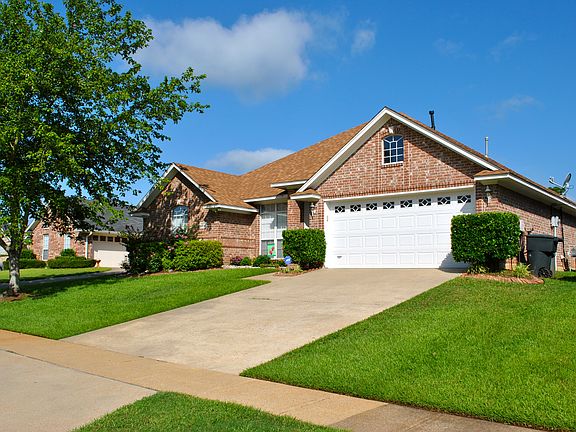 2nd image of 2237 Windsor Ct