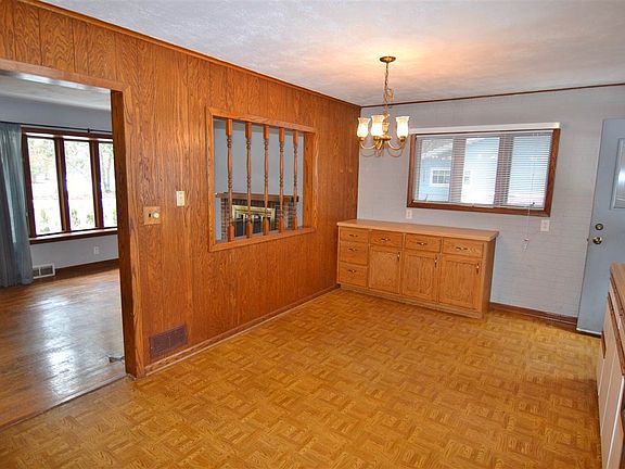 5th image of 3006 Teal Ave