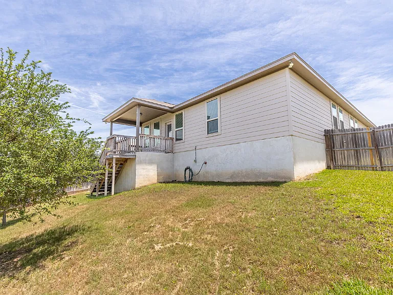 11219 Pomona Park Dr — Photo 33