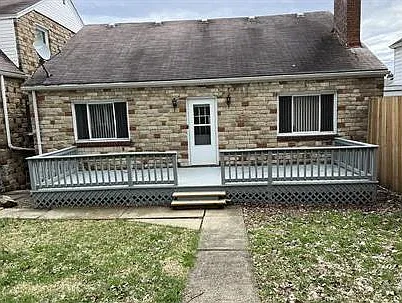 714 Louisa Way