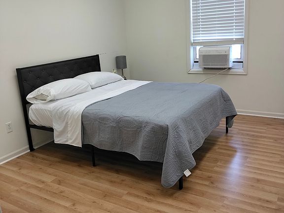 5th image of 2700 Tremainsville Rd #202