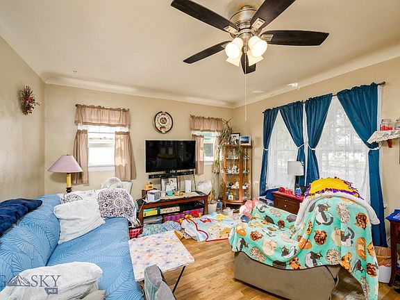 4th image of 338 Wyoming Ave