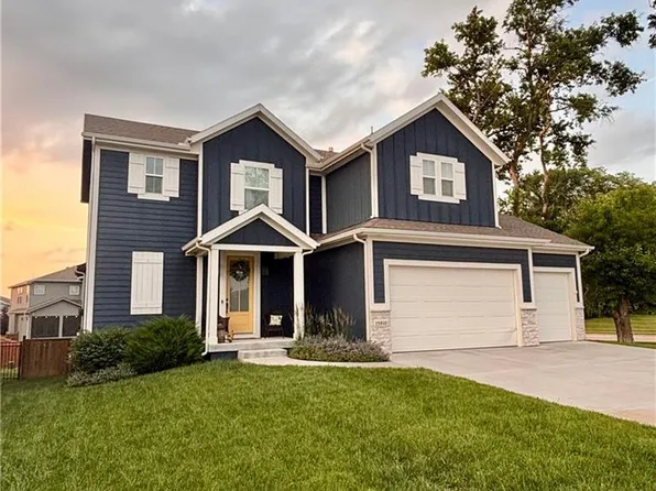 15910 W 171st Ter, Olathe, KS 66062
