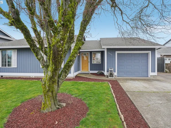 2544 SW 23rd St, Troutdale, OR 97060