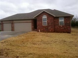 4402 W Loren St, Springfield, MO 65802